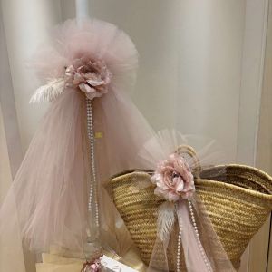 Βαφτιστικό πακέτο για κορίτσια με ψάθινη τσάντα